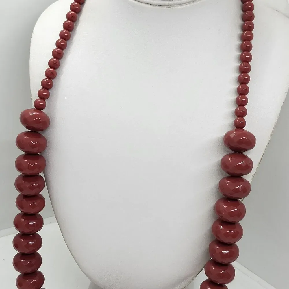 Graziano‎ Beaded Necklace Cranberry Color